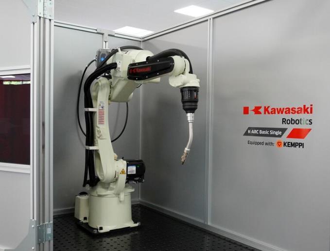 川崎机器人中小企业实现焊接过程自动化的第 步