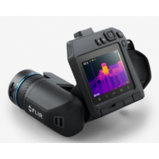 FLIR 带取景器的高性能热像仪T840系列