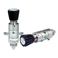 DRASTAR VCR双*减压调节器2200 UHP系列