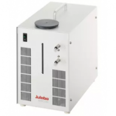 Julabo 空气-水循环冷却器AWC100系列